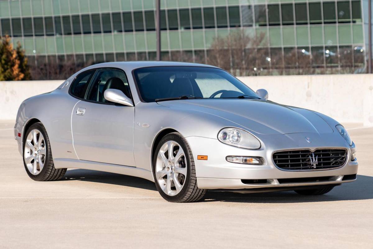 Maserati poderia trazer de volta a transmissão manual para carros esportivos italianos exóticos?