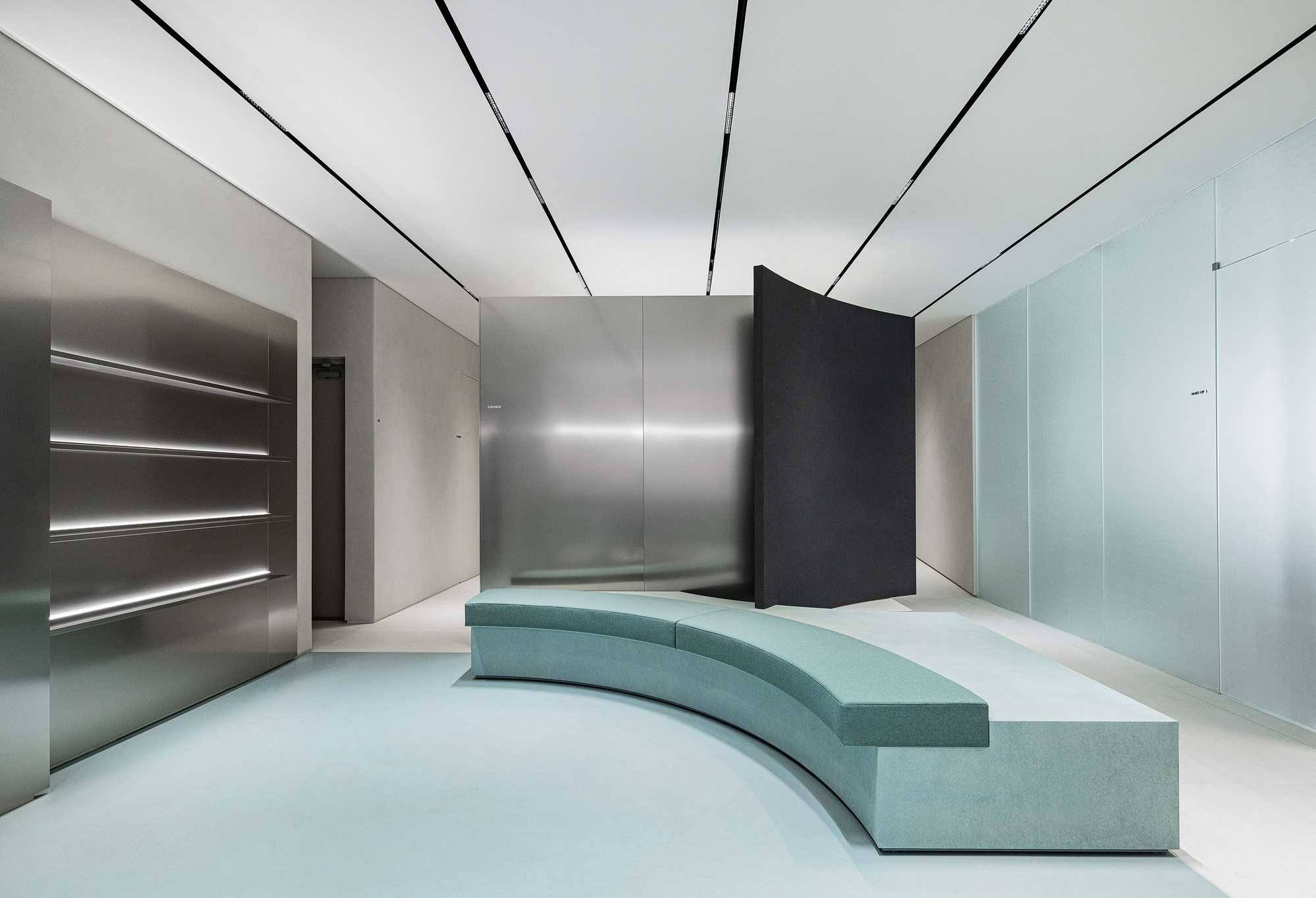 Ele: Artes Hannam Hair Salon / RVMN