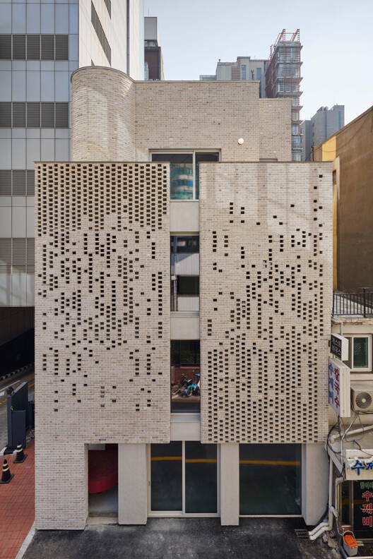 Biscoito / NOMAL | ArchDaily